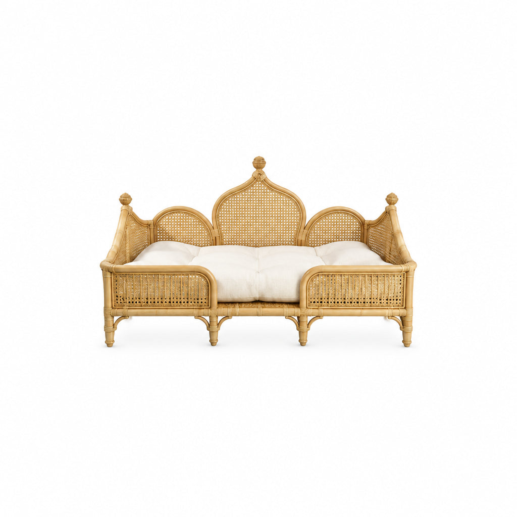 Ornate Princess Daybed-Style Woven Rattan Pet Sofa