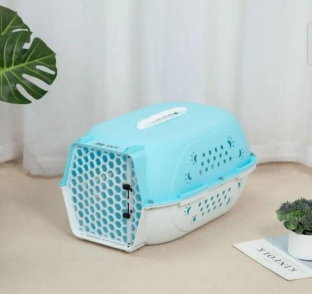 Ventilated Plastic Pet Carrier